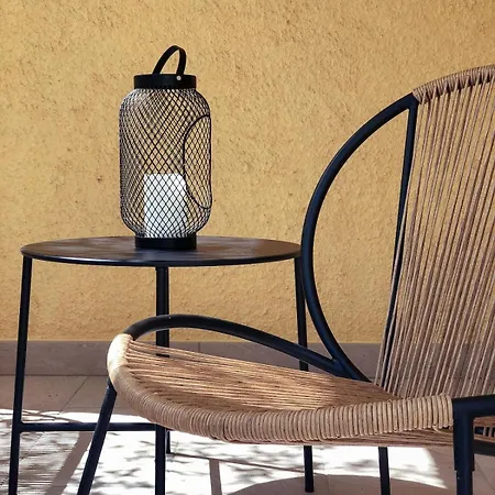 Coco, Elegance And Serenity In Apartment Collioure